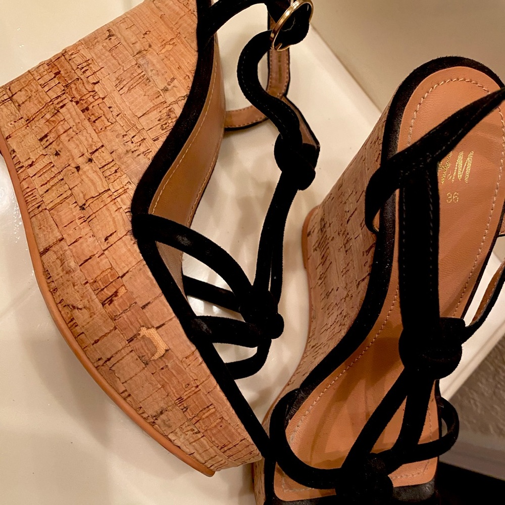 Black Wedge sandals